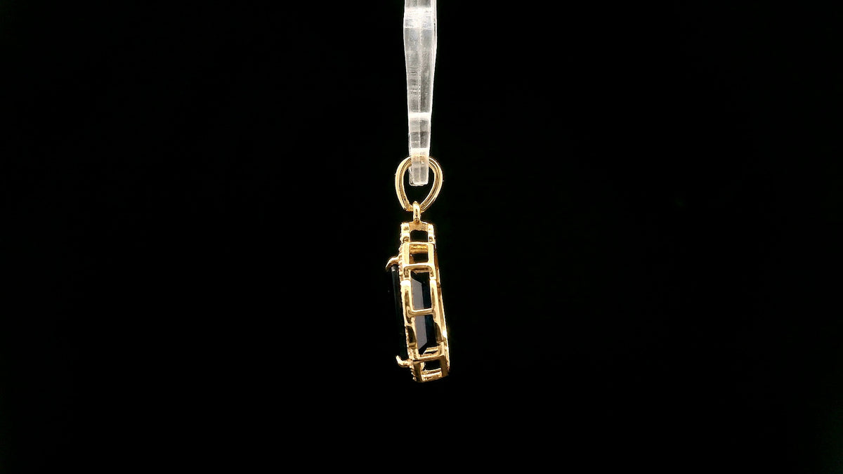 4.36 Ct Octagon Natural Sapphire 14K Gold Pendant