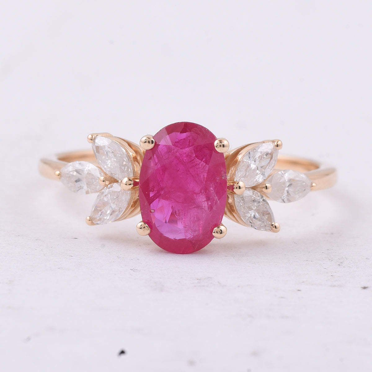 1.65 Ct Oval Natural Ruby 14K Gold Ring