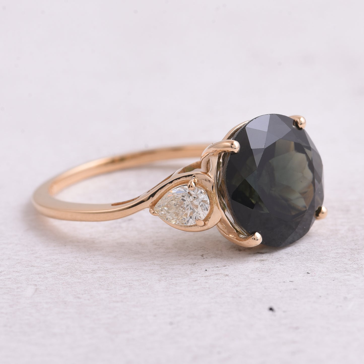 5.74 Ct Round Natural Tourmaline 14K Gold Ring