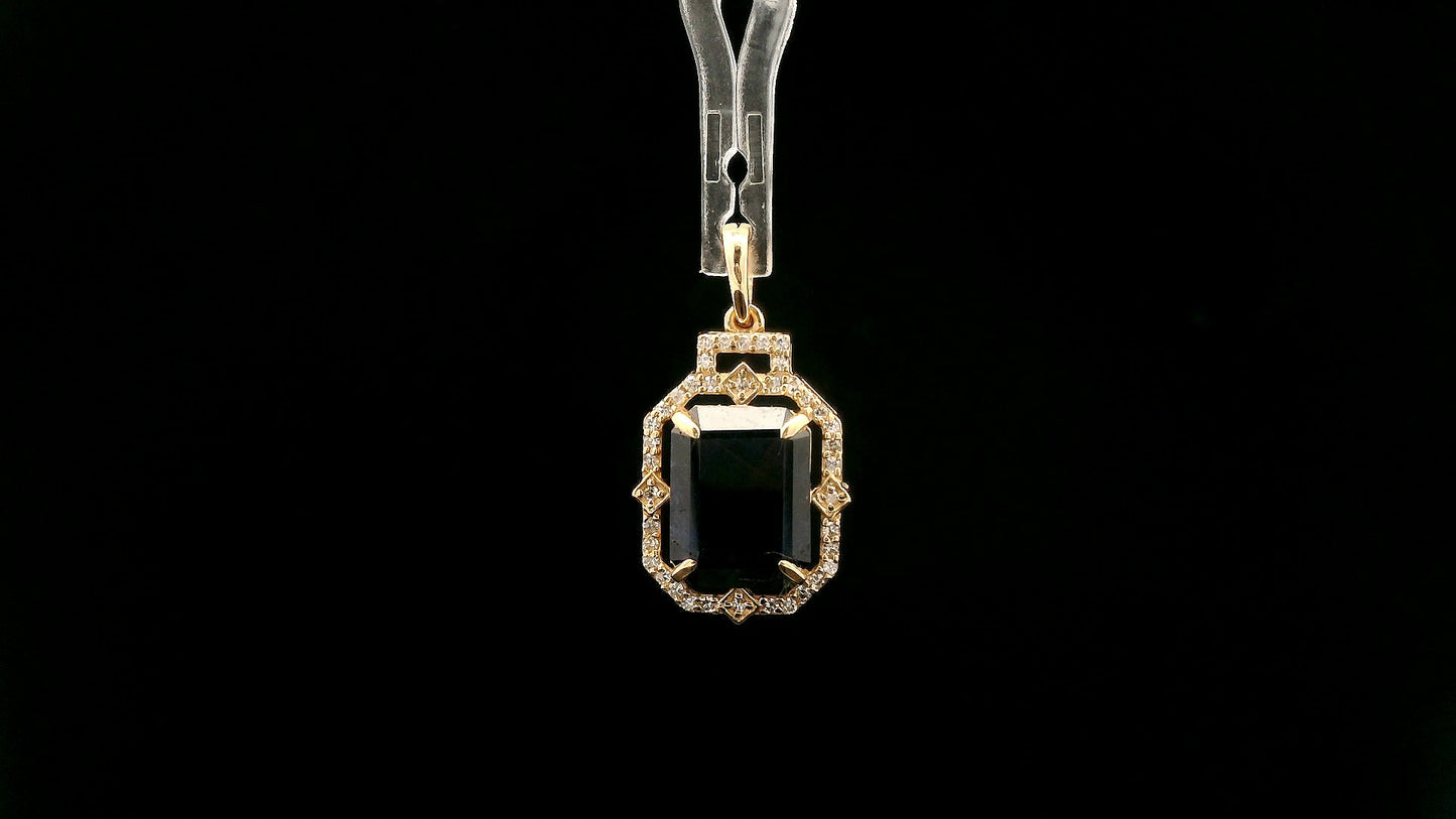 3.69 Ct Octagon Natural Sapphire 14K Gold Pendant