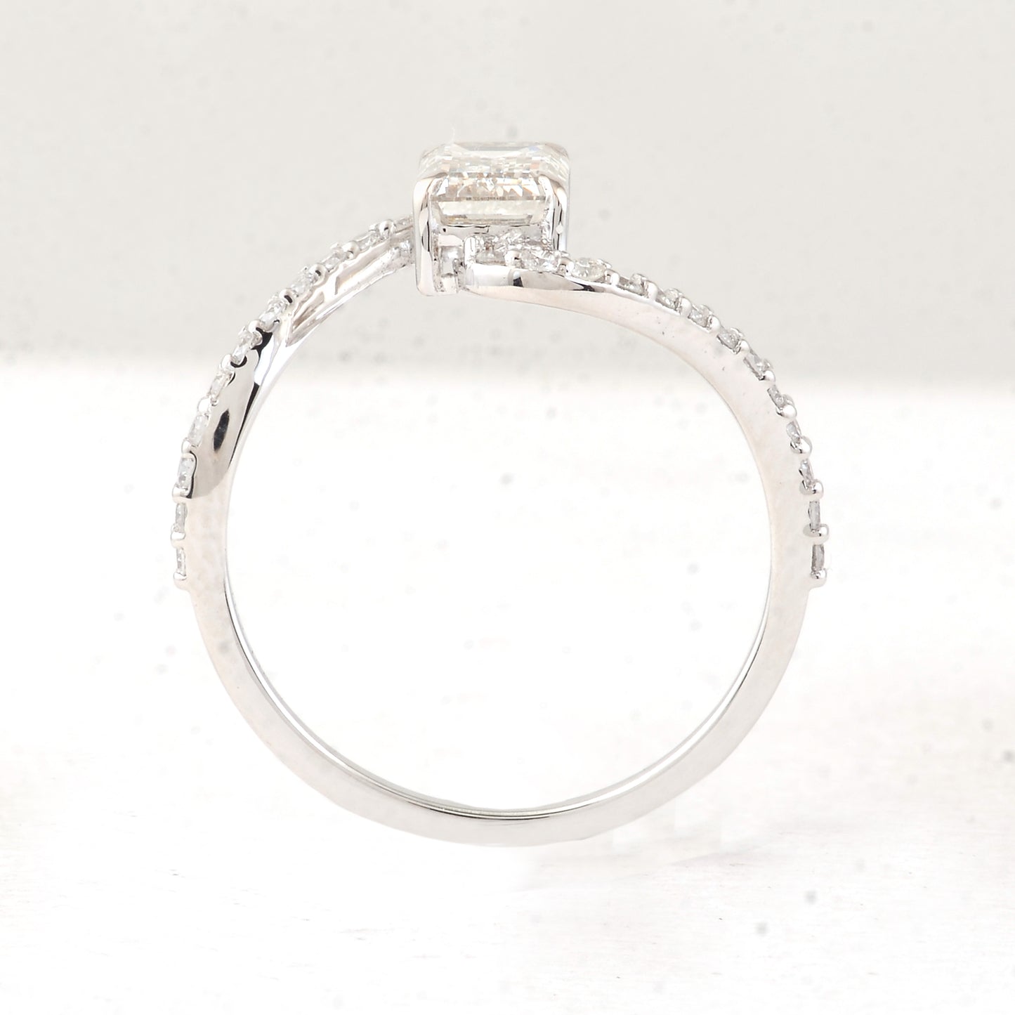 1.33 Carats Lab Grown Diamond 14K Gold Ring