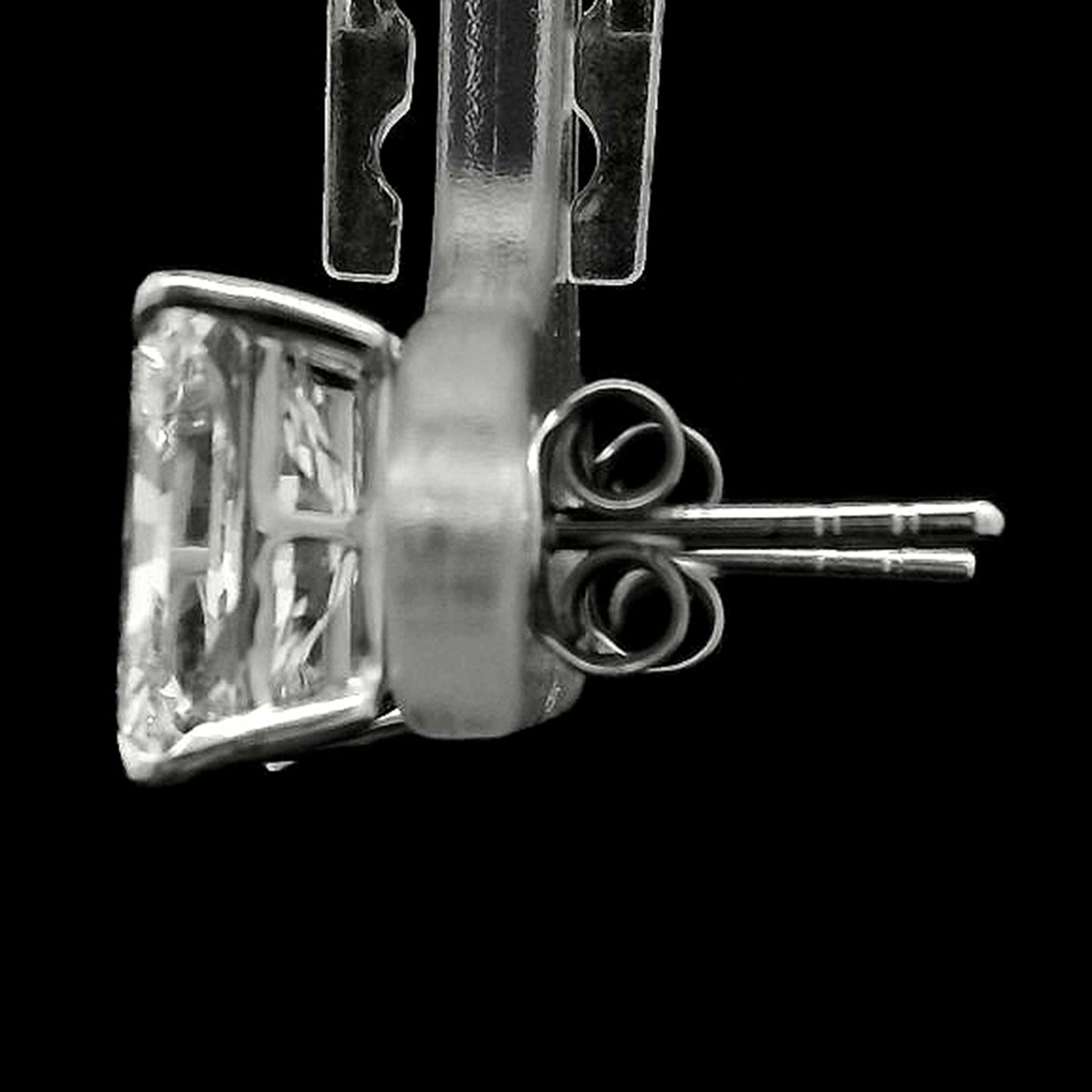 4.08 Carats Lab Grown Diamond 14K Gold Earrings