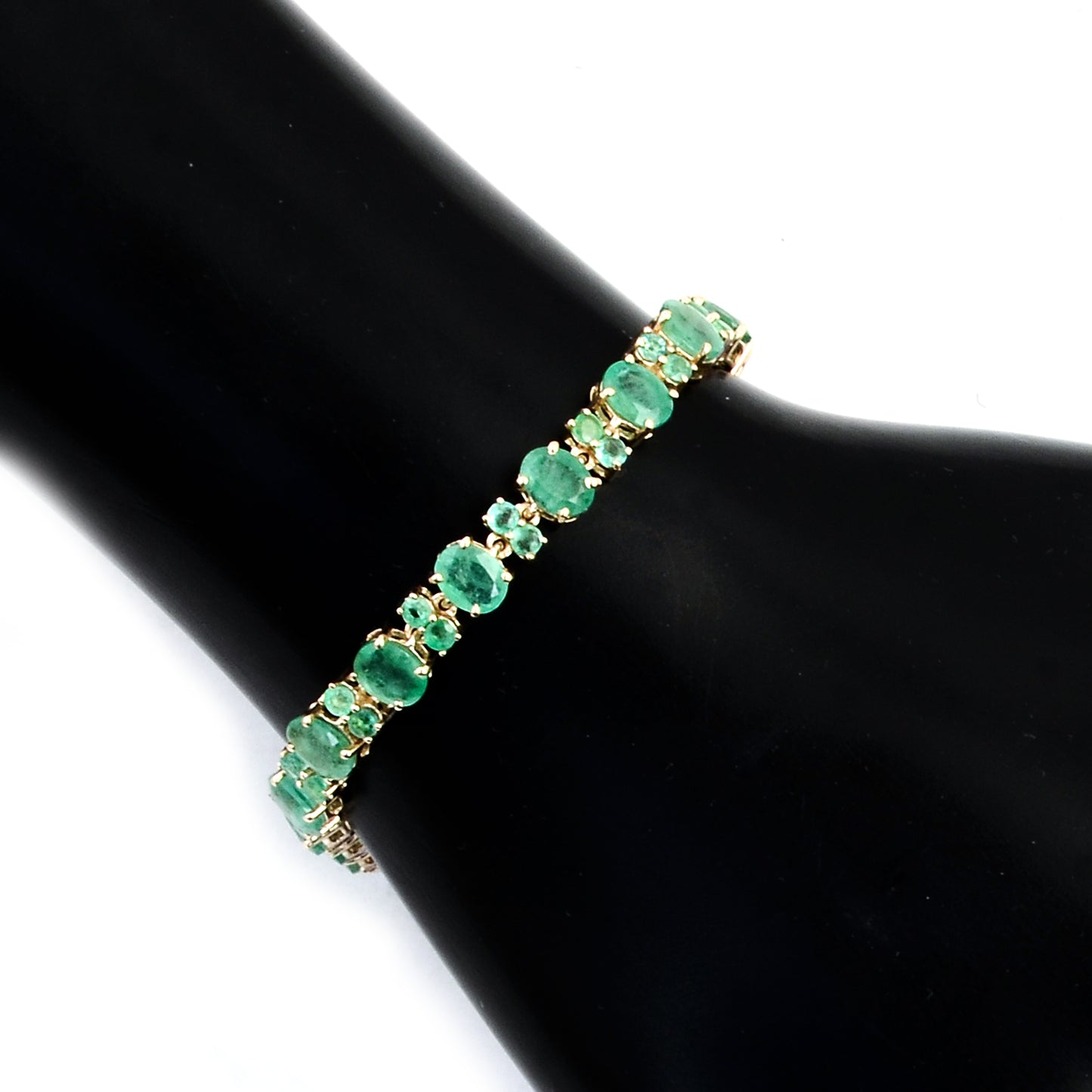 6.48 Ct Oval Emerald 14K Gold Bracelet