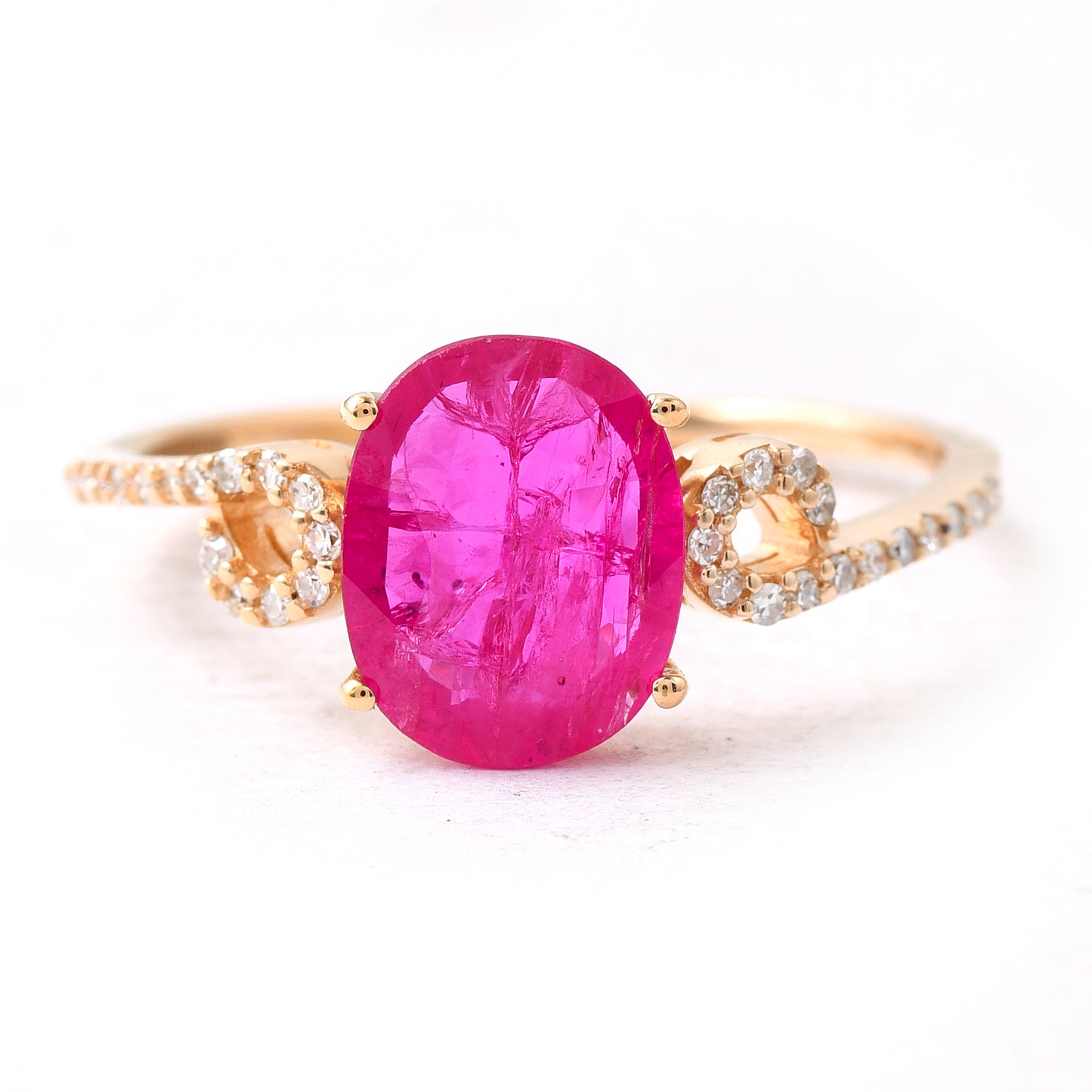 1.87 Ct Oval Ruby 14K Gold Ring
