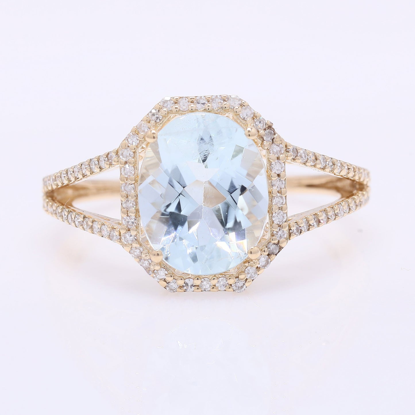 2.53 Ct Oval Mixed Cut Natural Aquamarine 14K Gold Ring