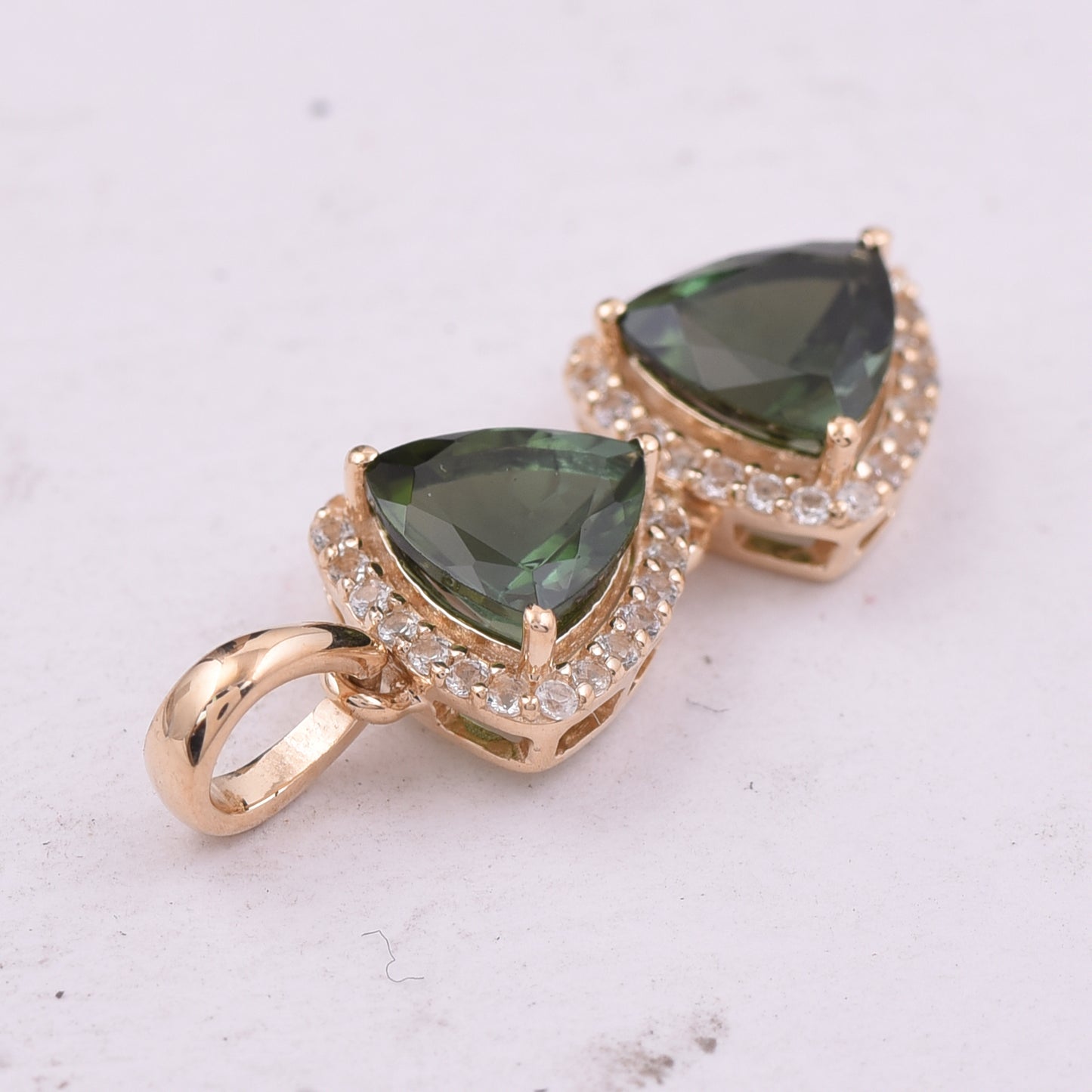 1.61 Ct Trillion Tourmaline 9K Gold Pendant