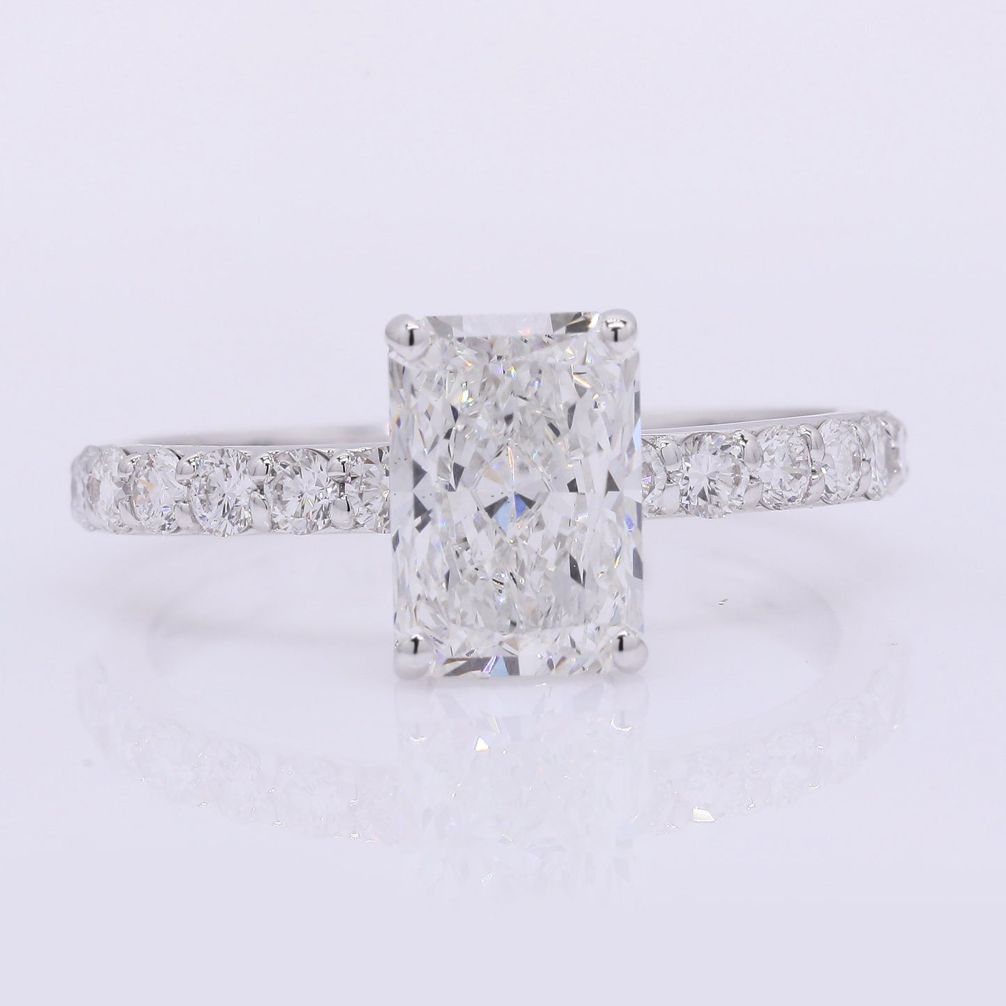 2.34 Carats Lab Grown Diamond 14K Gold Ring
