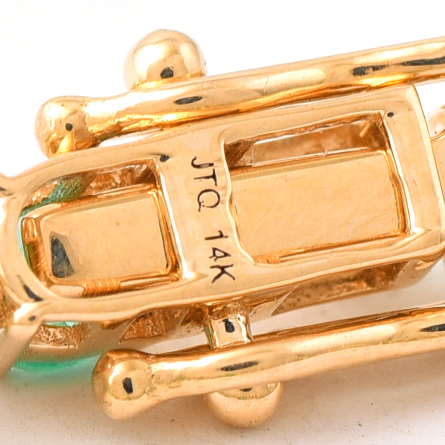 17.58 Ct Octagon, Oval Emerald 14K Gold Bracelet