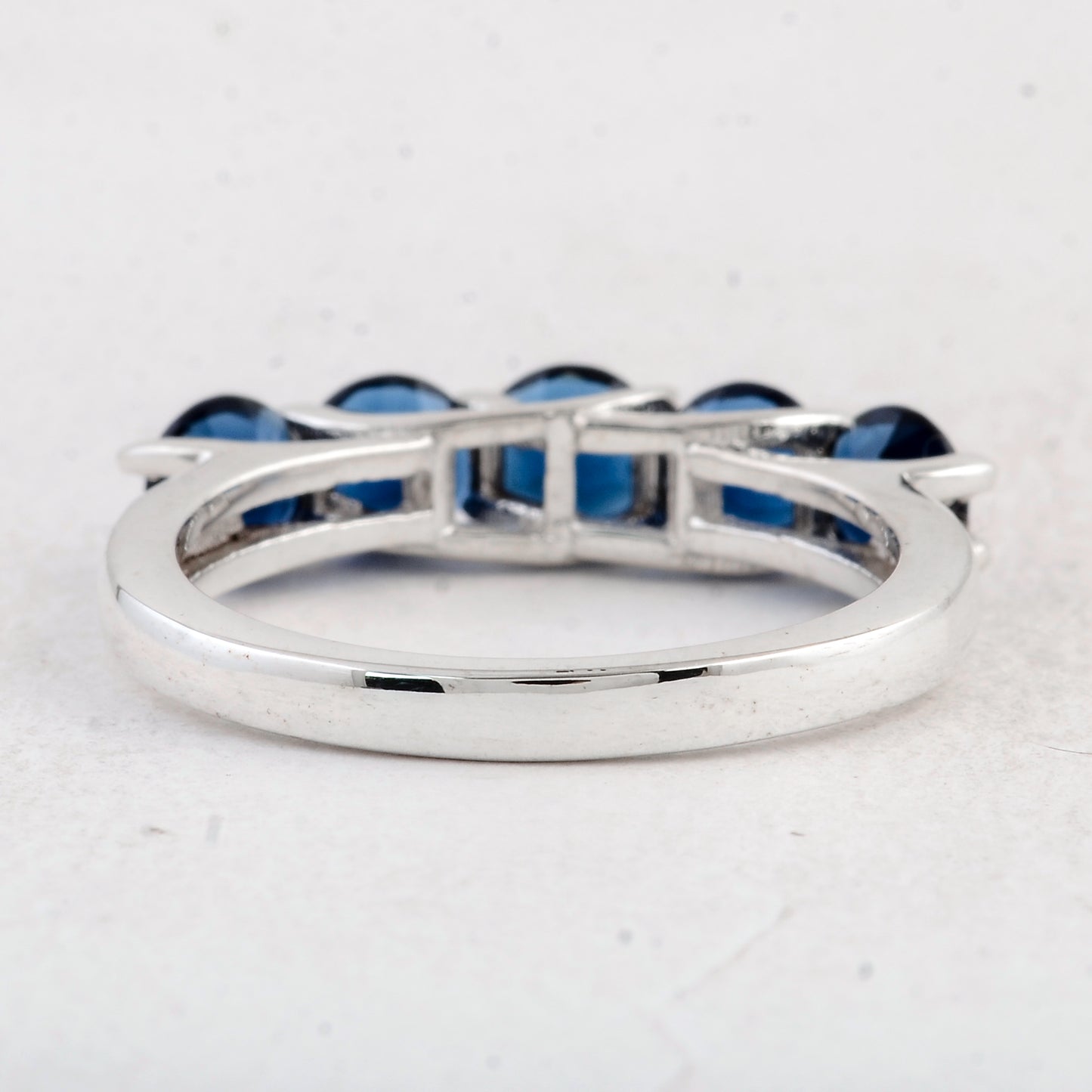 1.85 Ct Round Created Glass Sapphire 925 Sterling Silver Ring