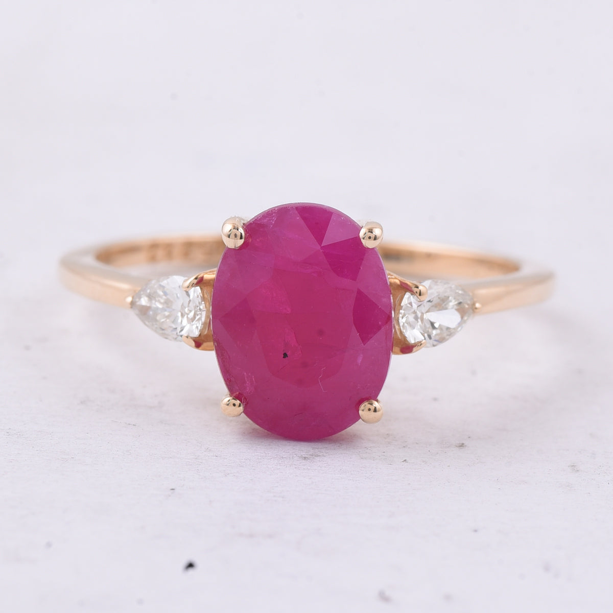 2.92 Ct Oval Natural Ruby 14K Gold Ring