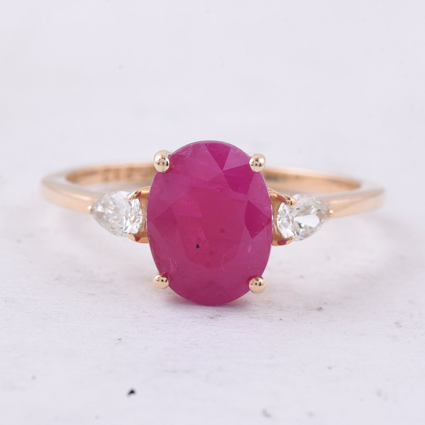 2.92 Ct Oval Natural Ruby 14K Gold Ring