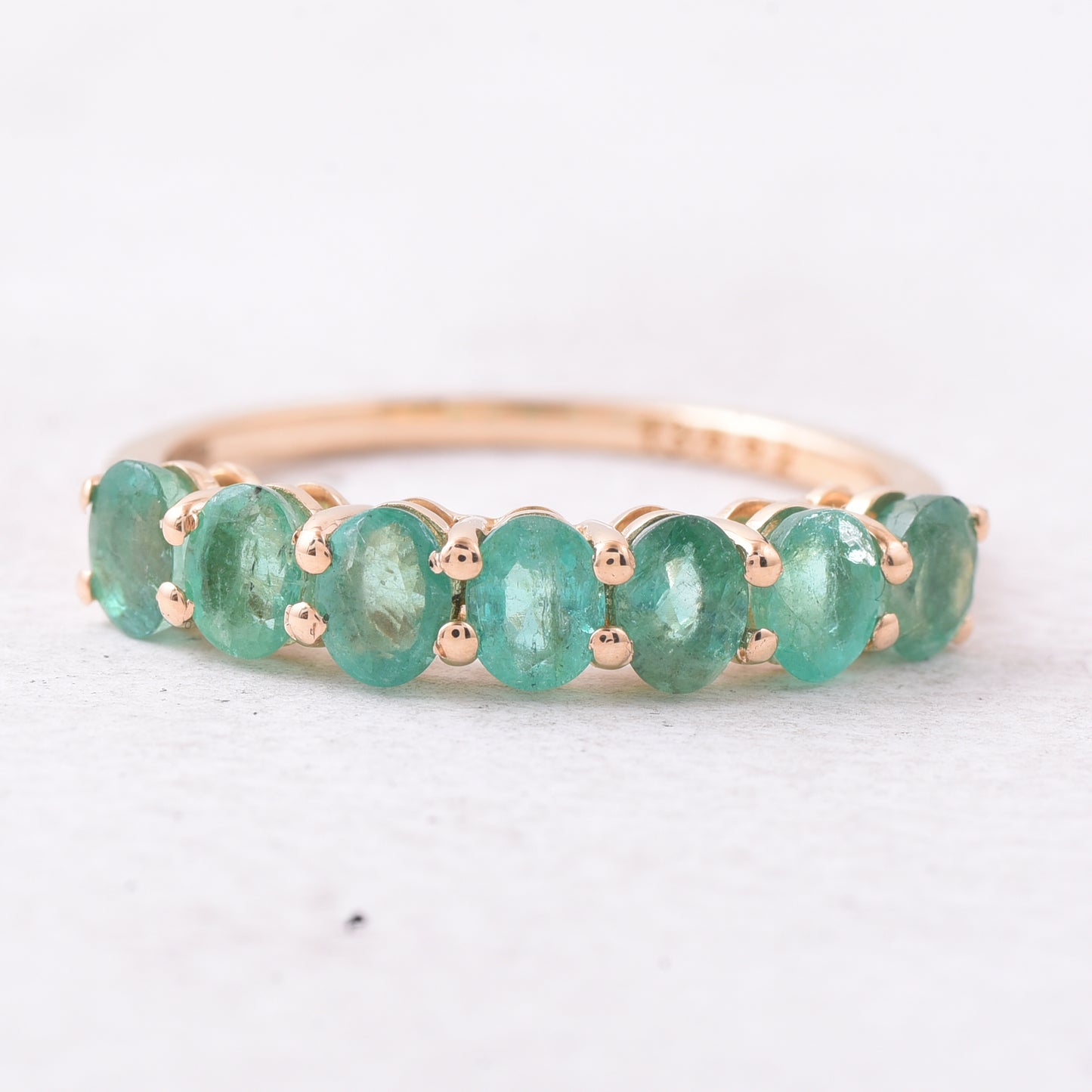 1.54 Ct Oval Mixed Cut Natural Emerald 14K Gold Ring