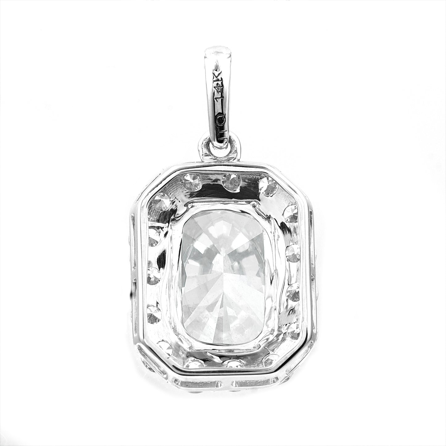 2.58 Carats Lab Grown Diamond 14K Gold Pendant