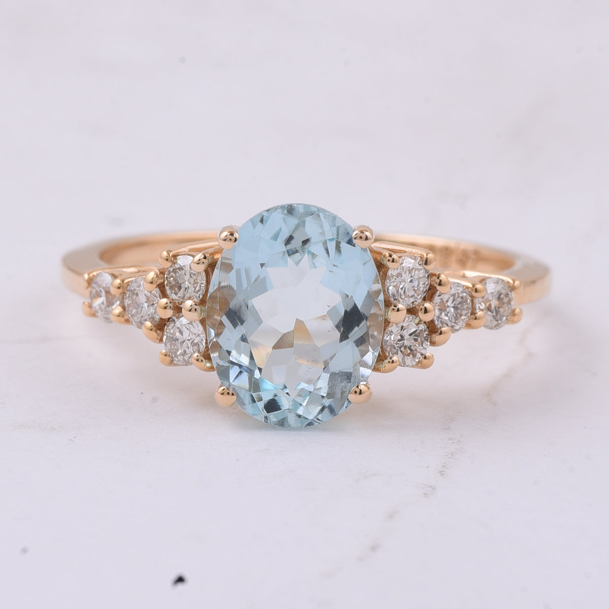 2.03 Ct Oval Natural Aquamarine 14K Gold Ring