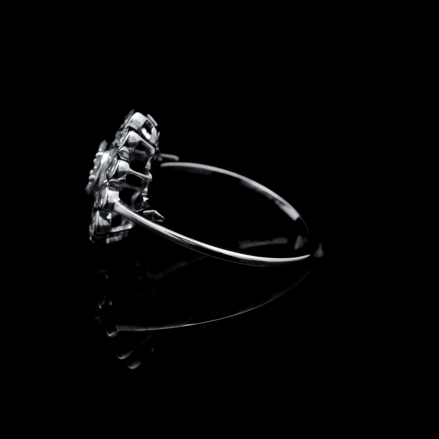 1.04 Ct Round Lab Grown Diamond 925 Sterling Silver Ring