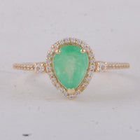 1.49 Ct Pear Emerald 9K Gold Ring