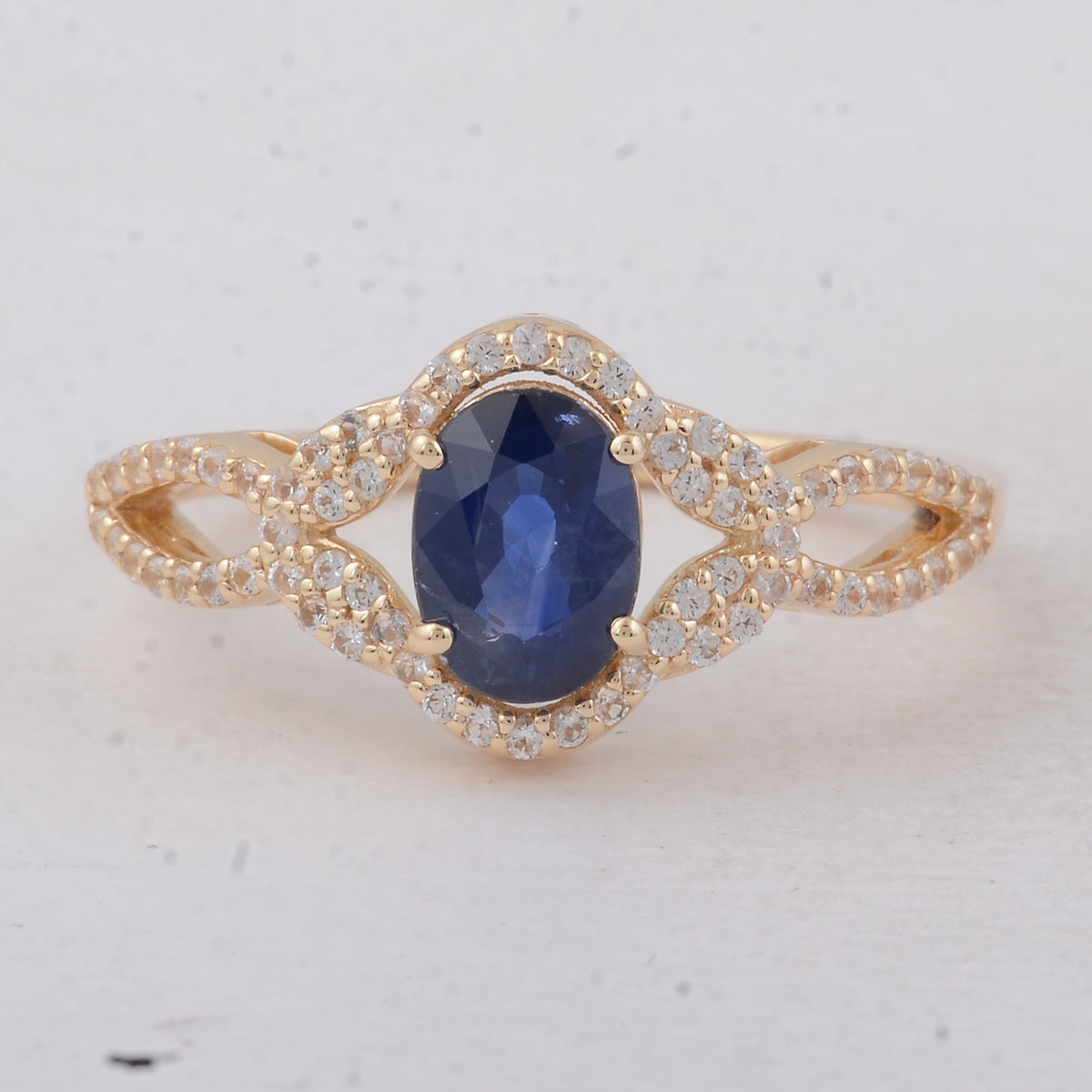 1.56 Ct Oval Sapphire 9K Gold Ring