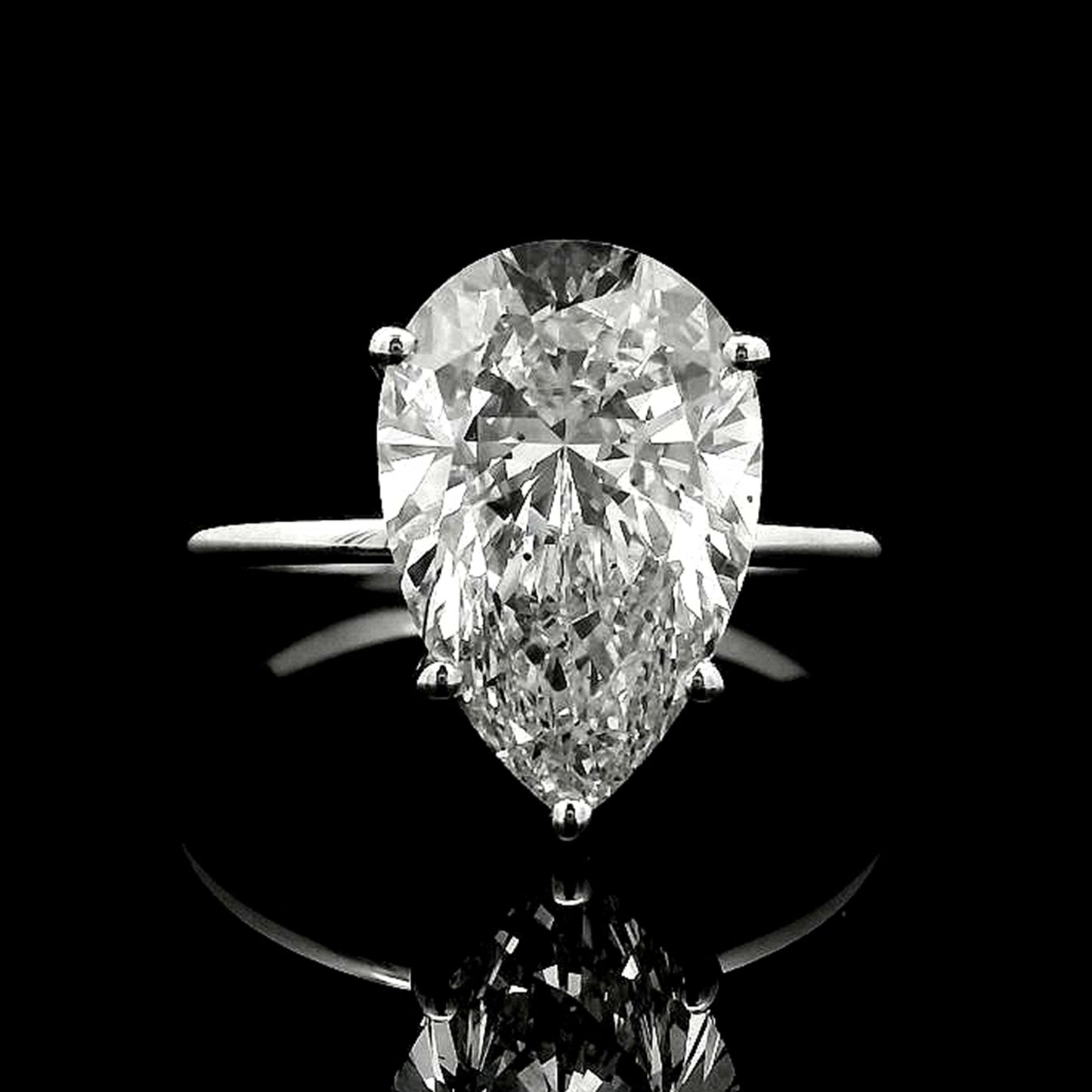 4.07 Carats Lab Grown Diamond 14K Gold Ring