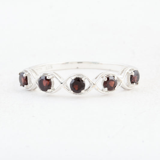 0.60 Ct Round Garnet 925 Sterling Silver Ring