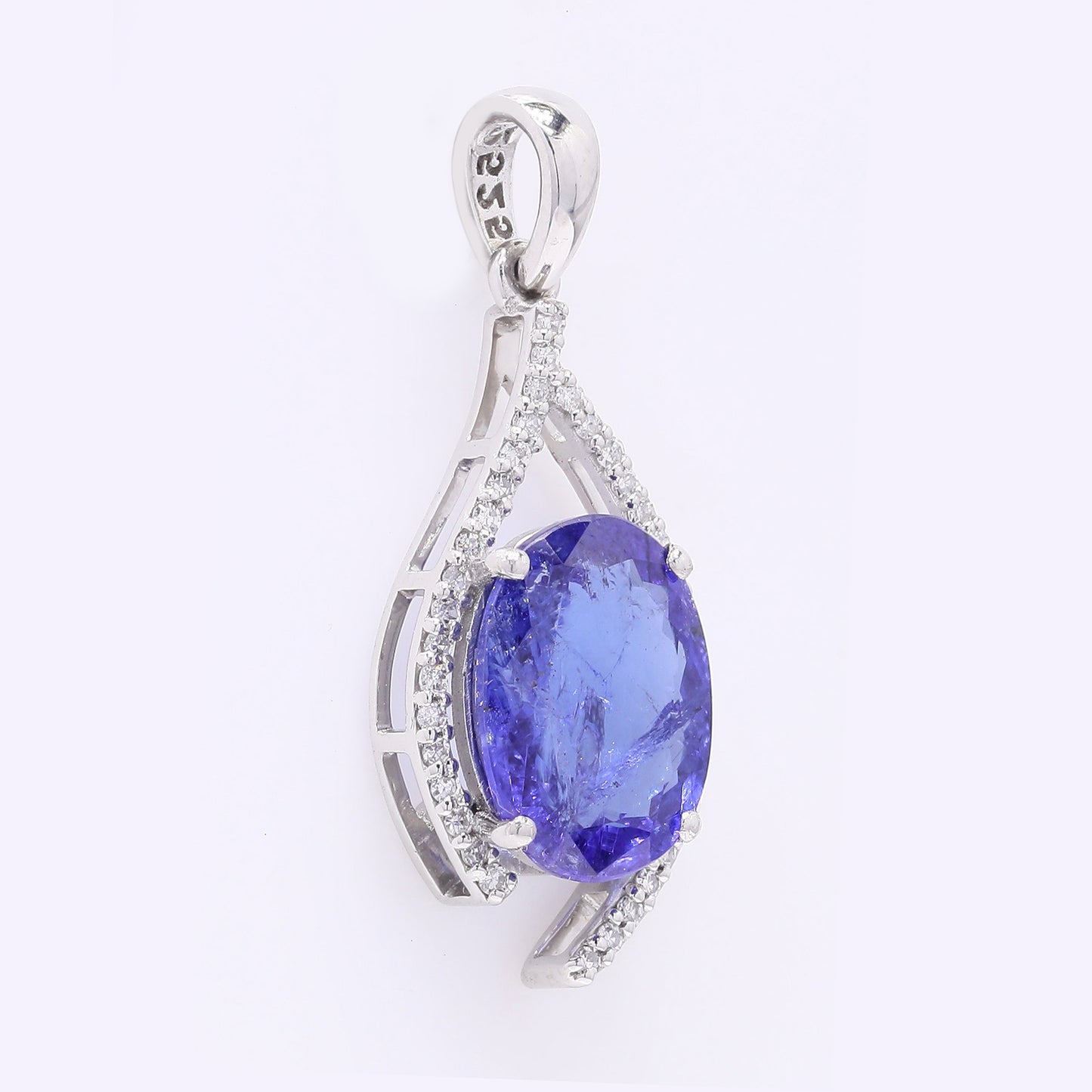 2.88 Ct Oval Cabochon Cut Natural Tanzanite 950 Platinum Pendant