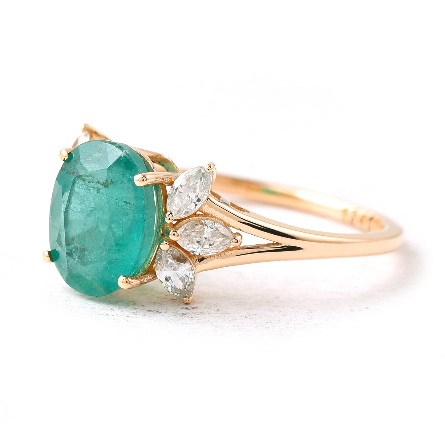 2.34 Ct Oval Emerald 14K Gold Ring