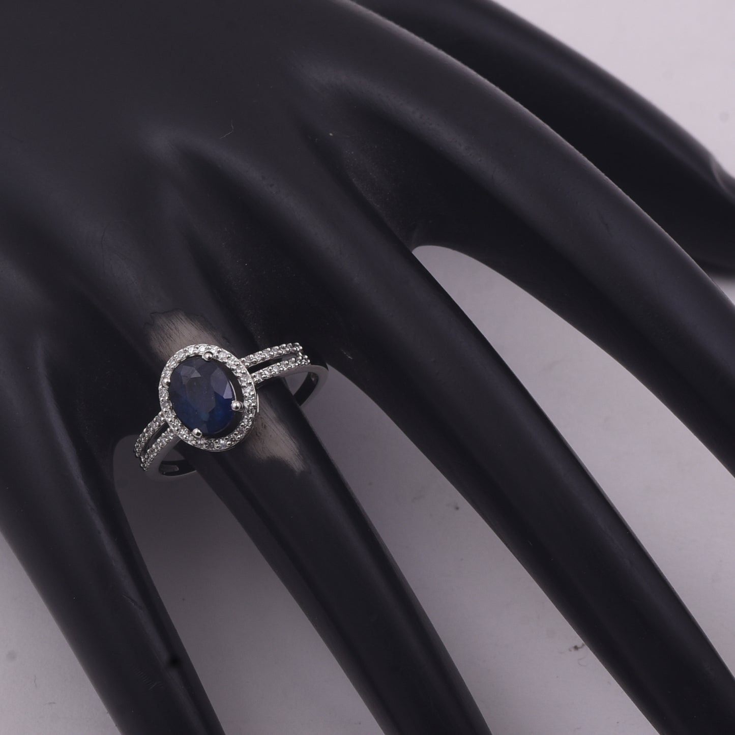 1.47 Ct Oval Mixed Cut Natural Sapphire 950 Platinum Ring