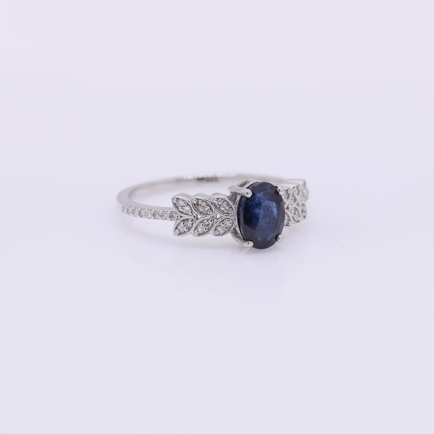 1.40 Ct Oval Mixed Cut Natural Sapphire 950 Platinum Ring