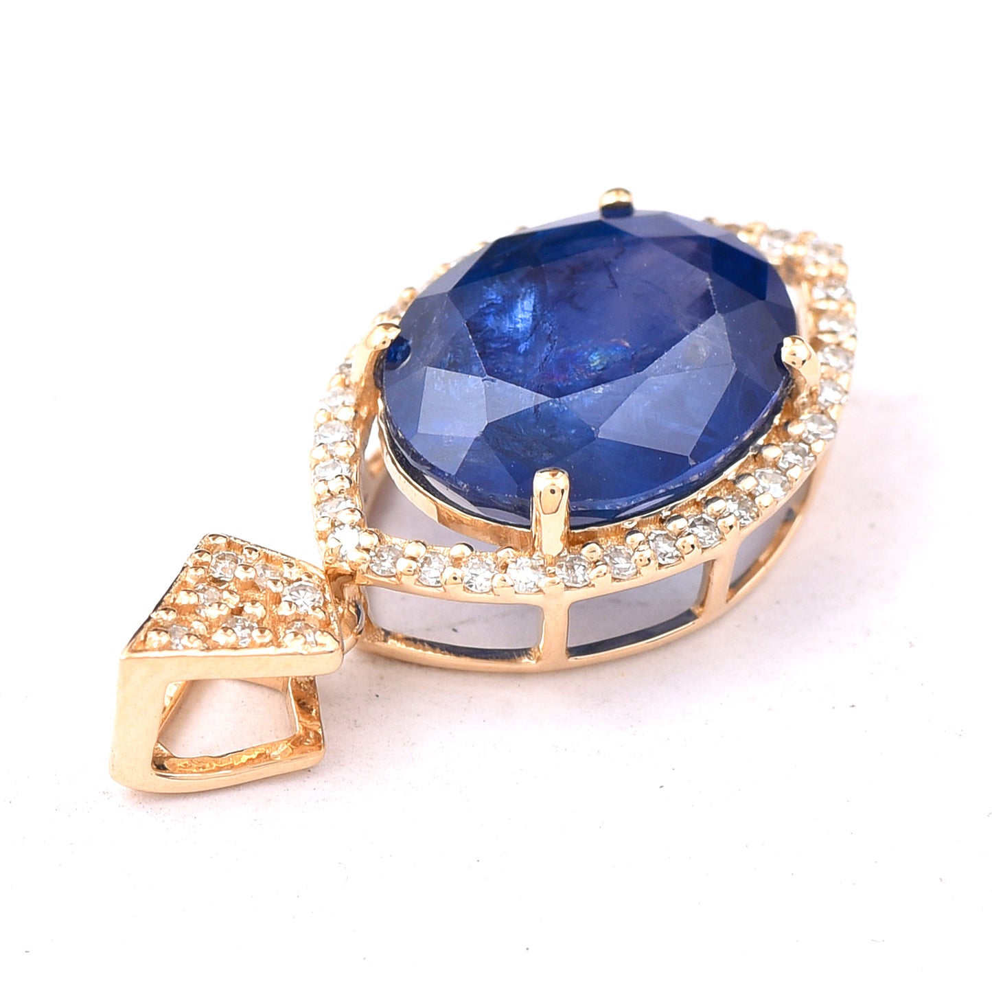 3.59 Ct Oval Mixed Cut Natural Sapphire 14K Gold Pendant