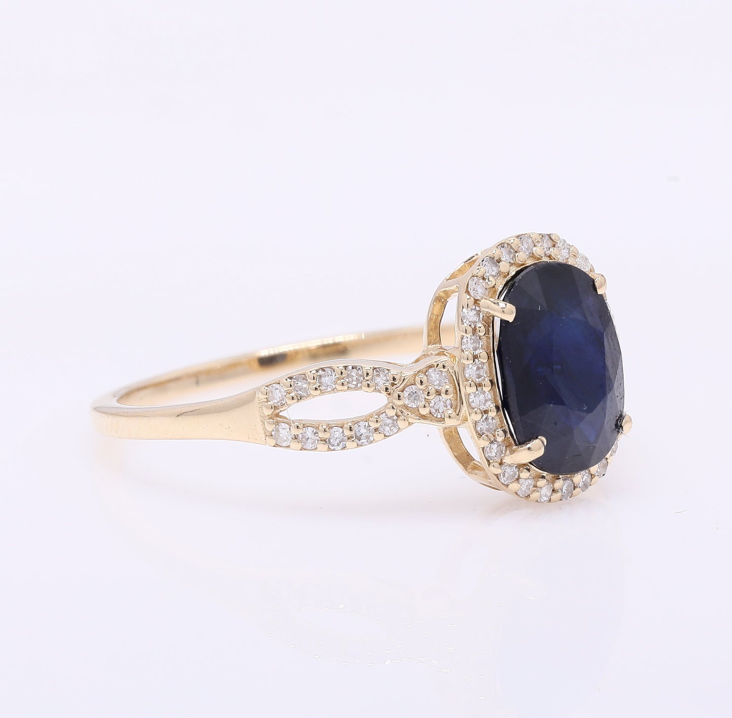 1.76 Ct Cushion Mixed Cut Natural Sapphire 14K Gold Ring