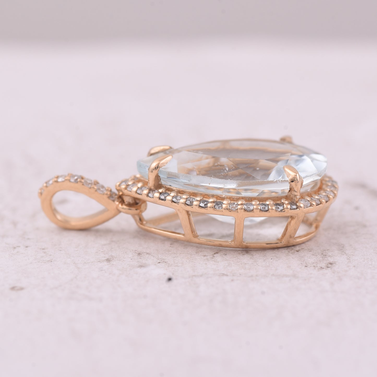 3.17 Ct Pear Aquamarine 14K Gold Pendant