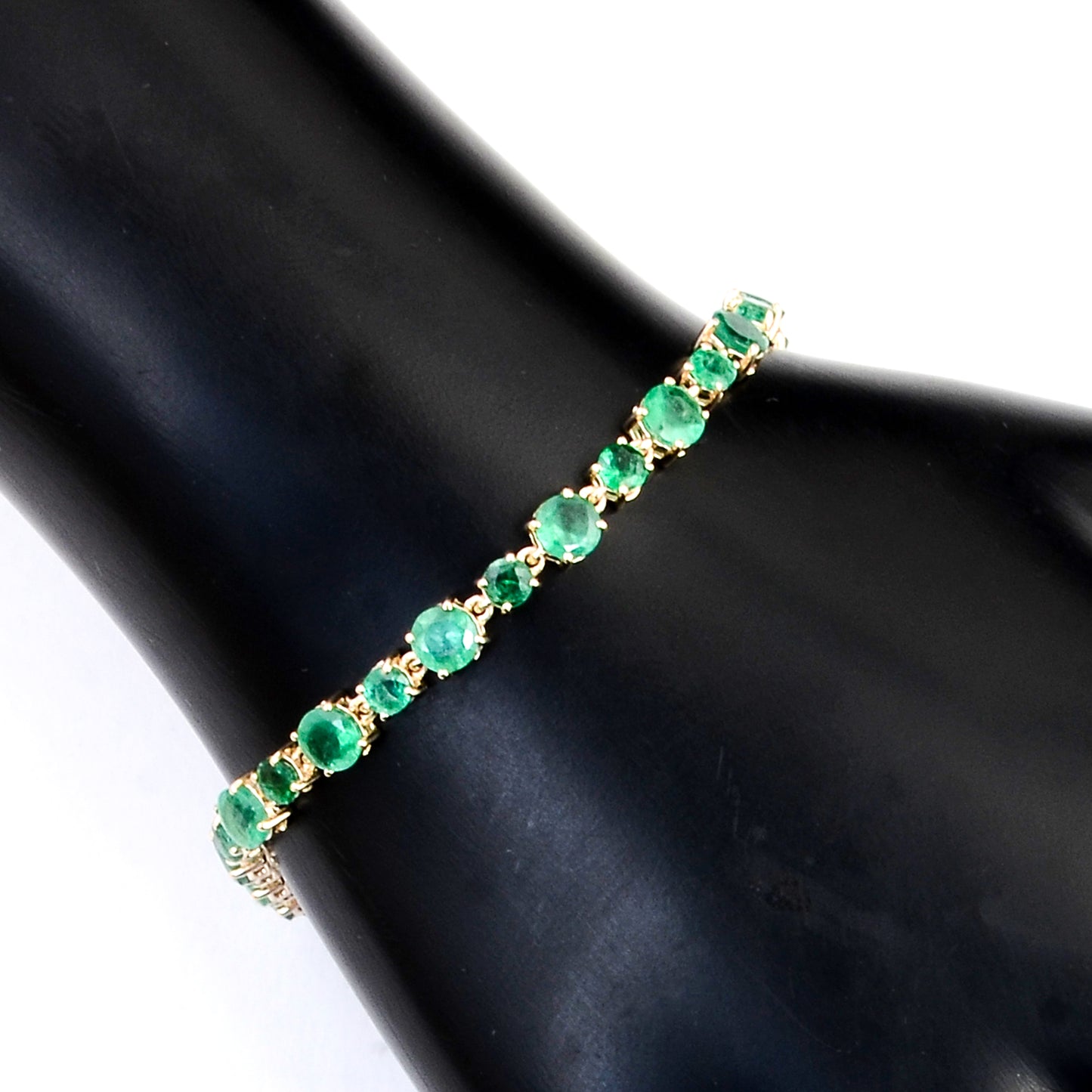 6.50 Carat Emerald 14K Gold Bracelet