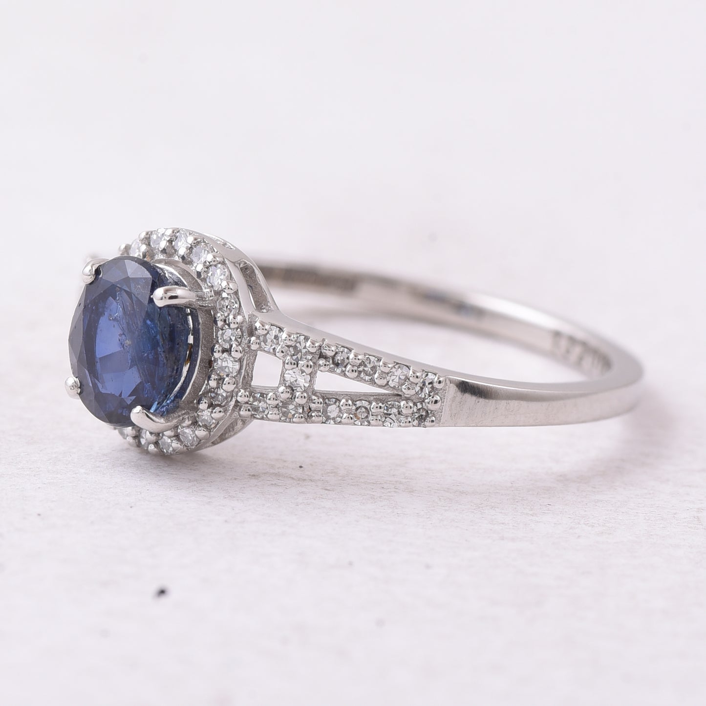 1.09 Ct Oval Mixed Cut Natural Sapphire 950 Platinum Ring