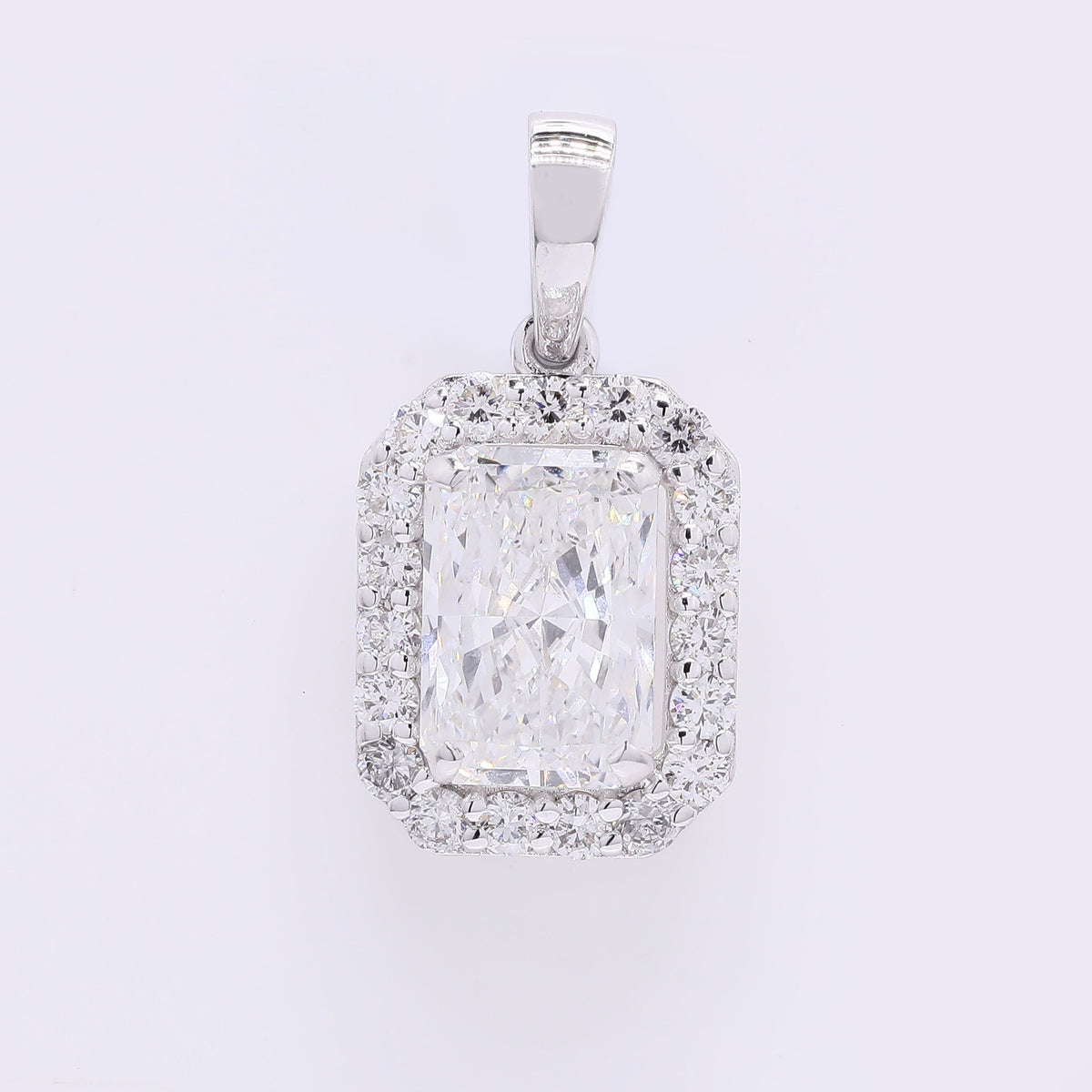 2.31 Carats Lab Grown Diamond 14K Gold Pendant