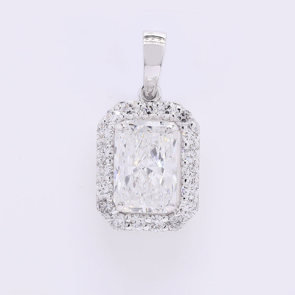2.31 Carats Lab Grown Diamond 14K Gold Pendant