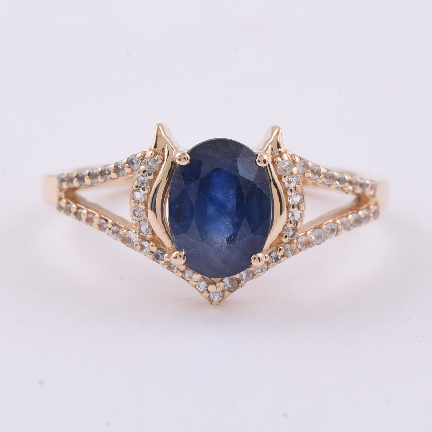 2.08 Ct Oval Natural Sapphire 14K Gold Ring