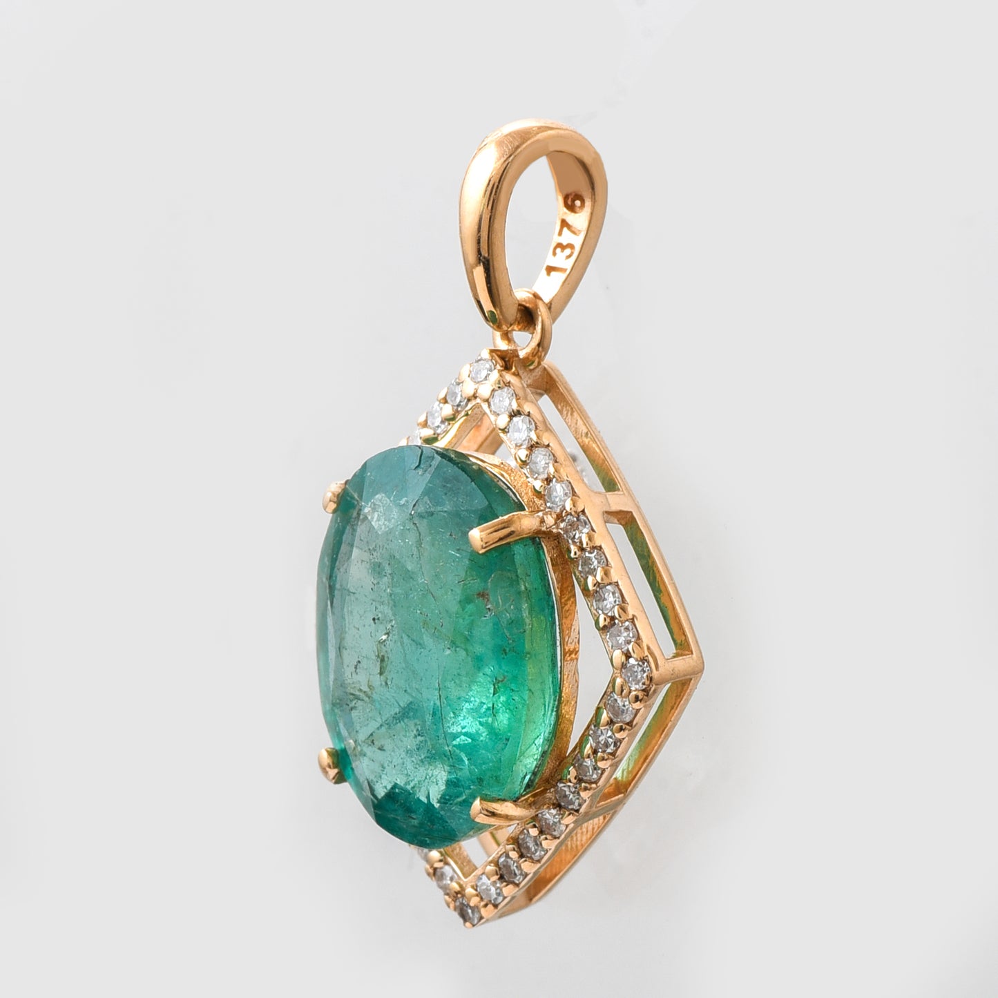 3.07 Ct Oval Mixed Cut Natural Emerald 14K Gold Pendant