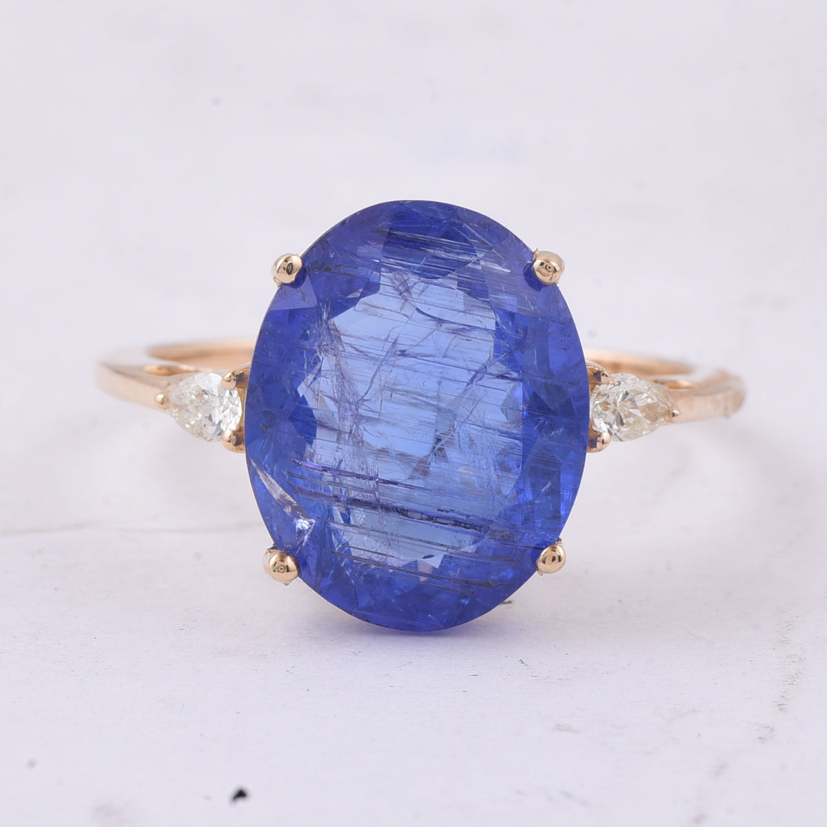 6.06 Ct Oval Natural Tanzanite 14K Gold Ring