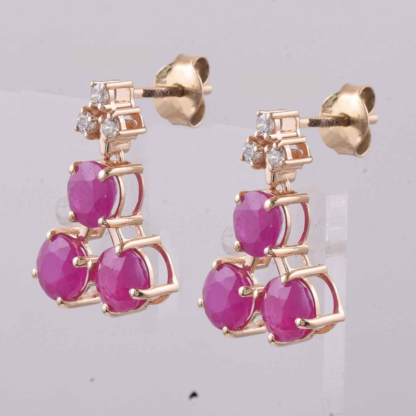 4.38 Ct Round Natural Ruby 14K Gold Earrings