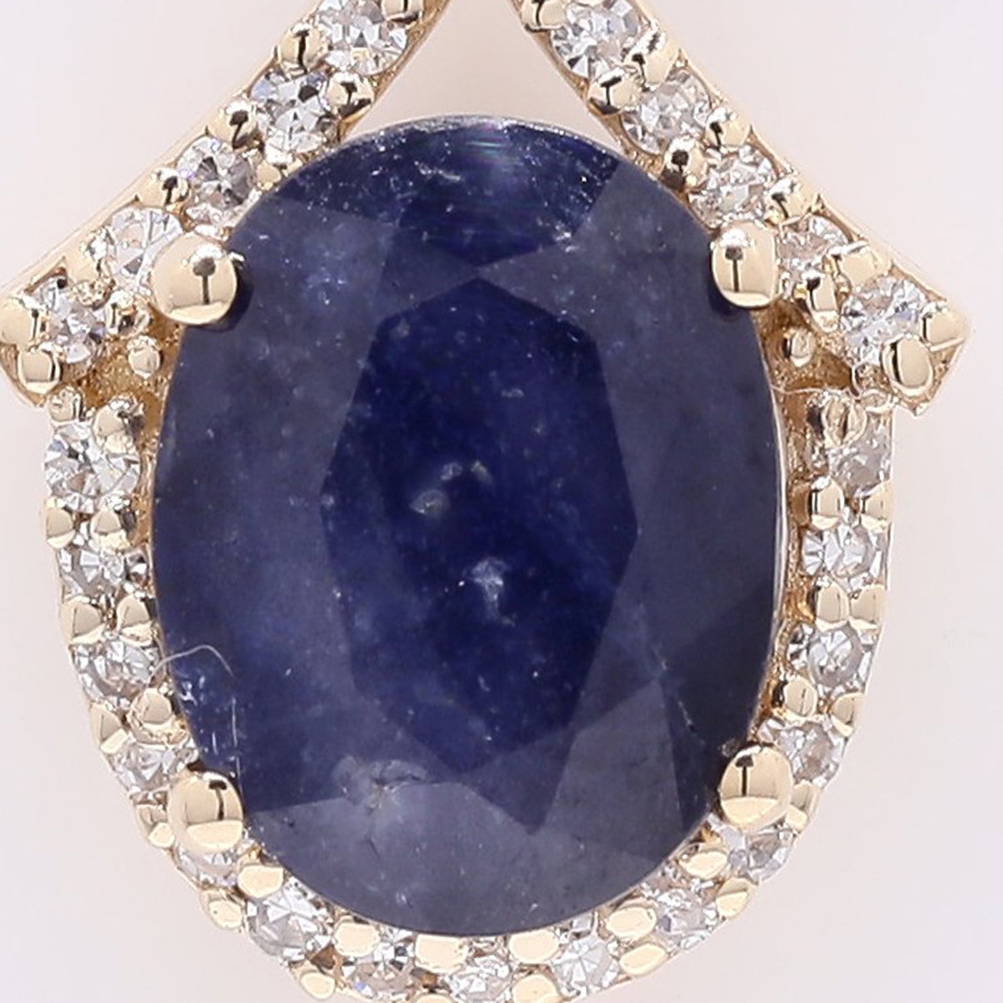 1.76 Ct Oval Mixed Cut Natural Sapphire 14K Gold Pendant