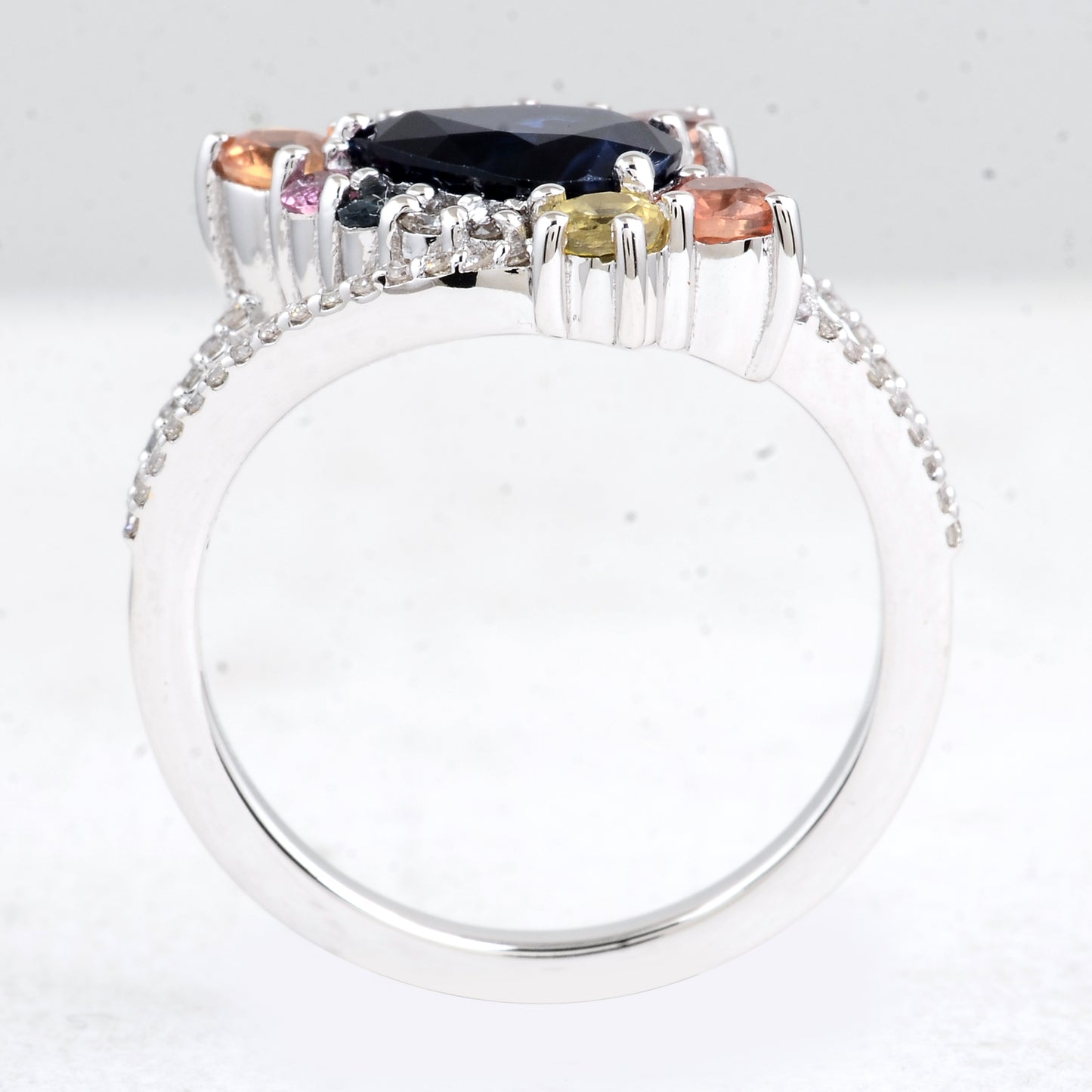 3.14 Carats Sapphire 14K Gold Ring