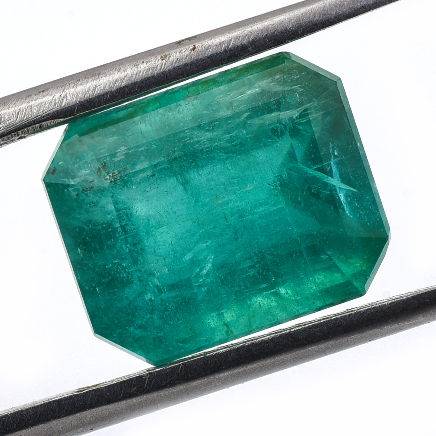 3.9 Natural Beryl Emerald Emerald Cut Gemstone