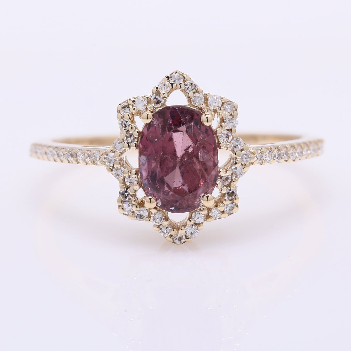 1.57 Ct Oval Mixed Cut Natural Spinel 14K Gold Ring