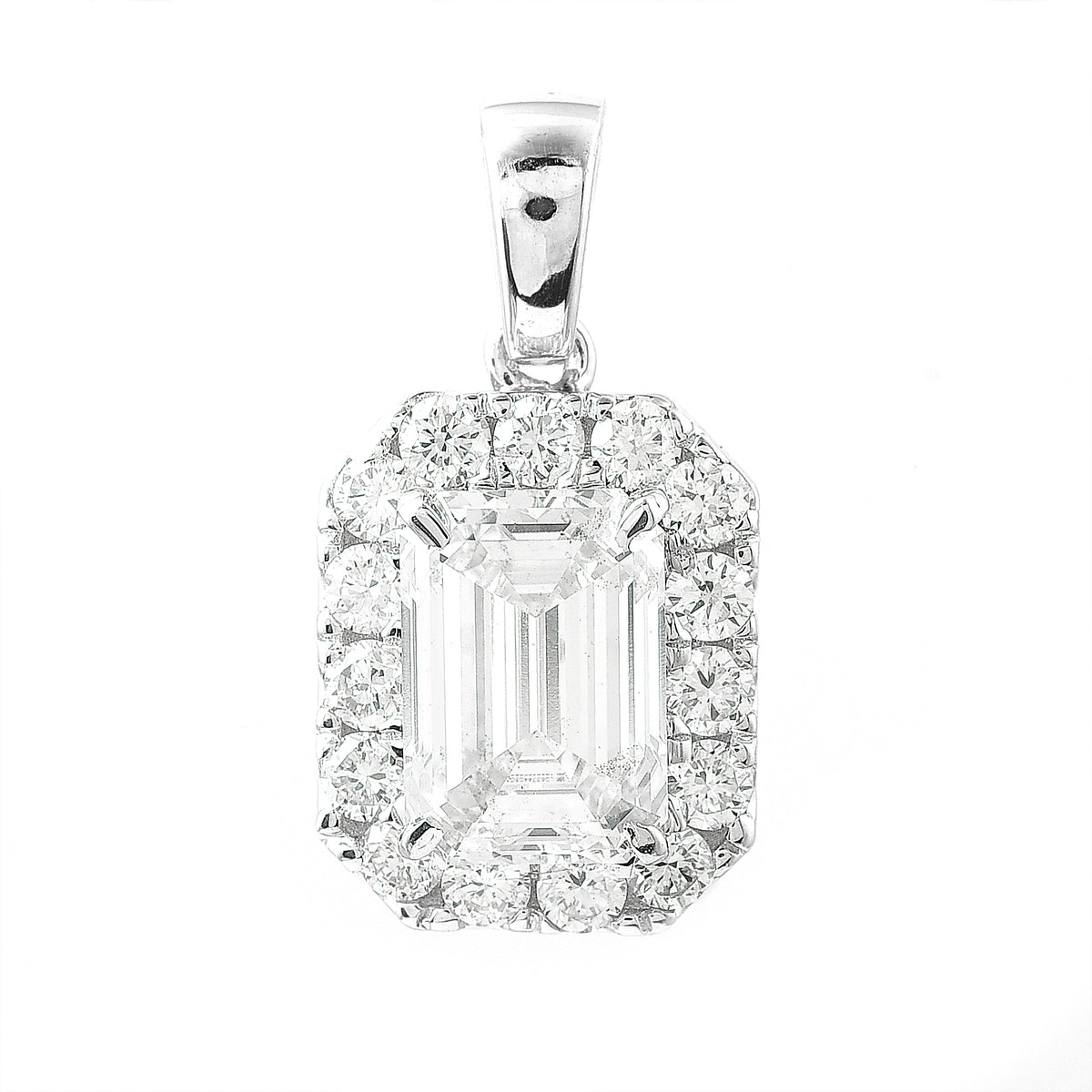 2.81 Carats Lab Grown Diamond 14K Gold Pendant
