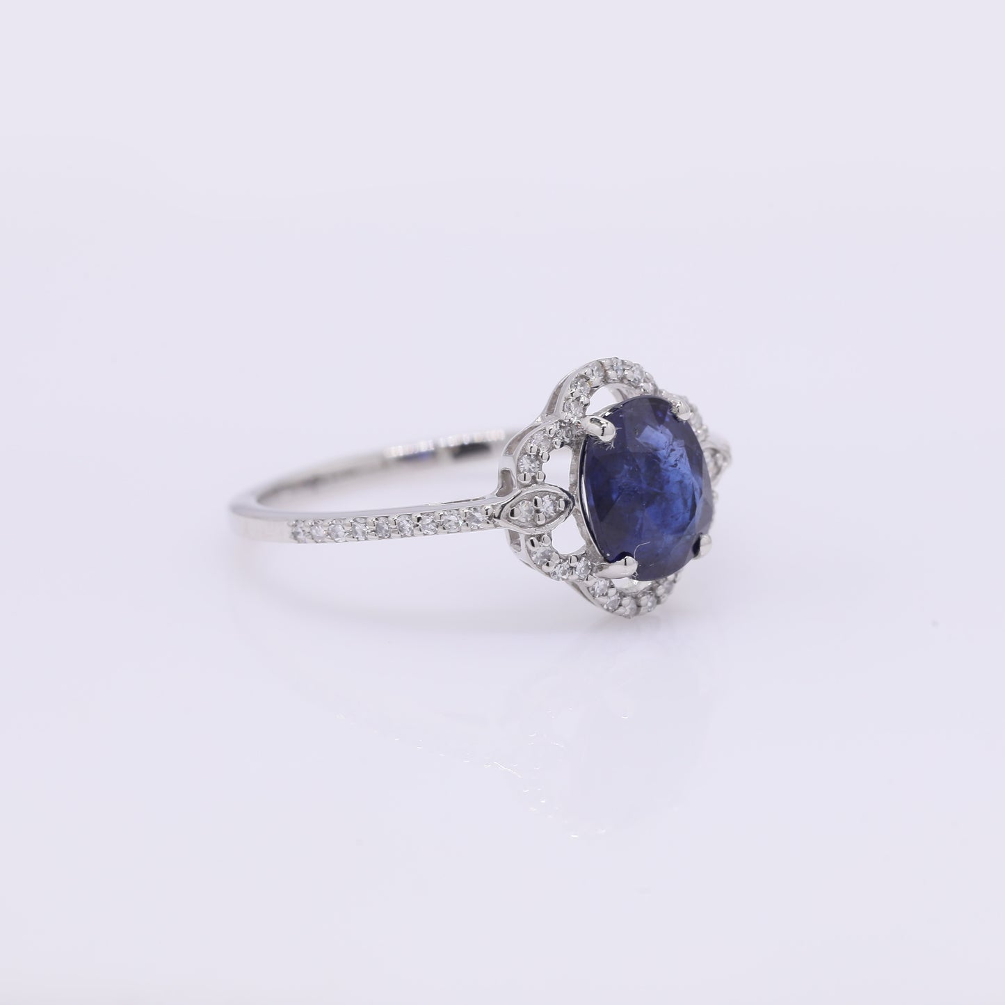 1.67 Ct Cushion Mixed Cut Natural Sapphire 950 Platinum Ring