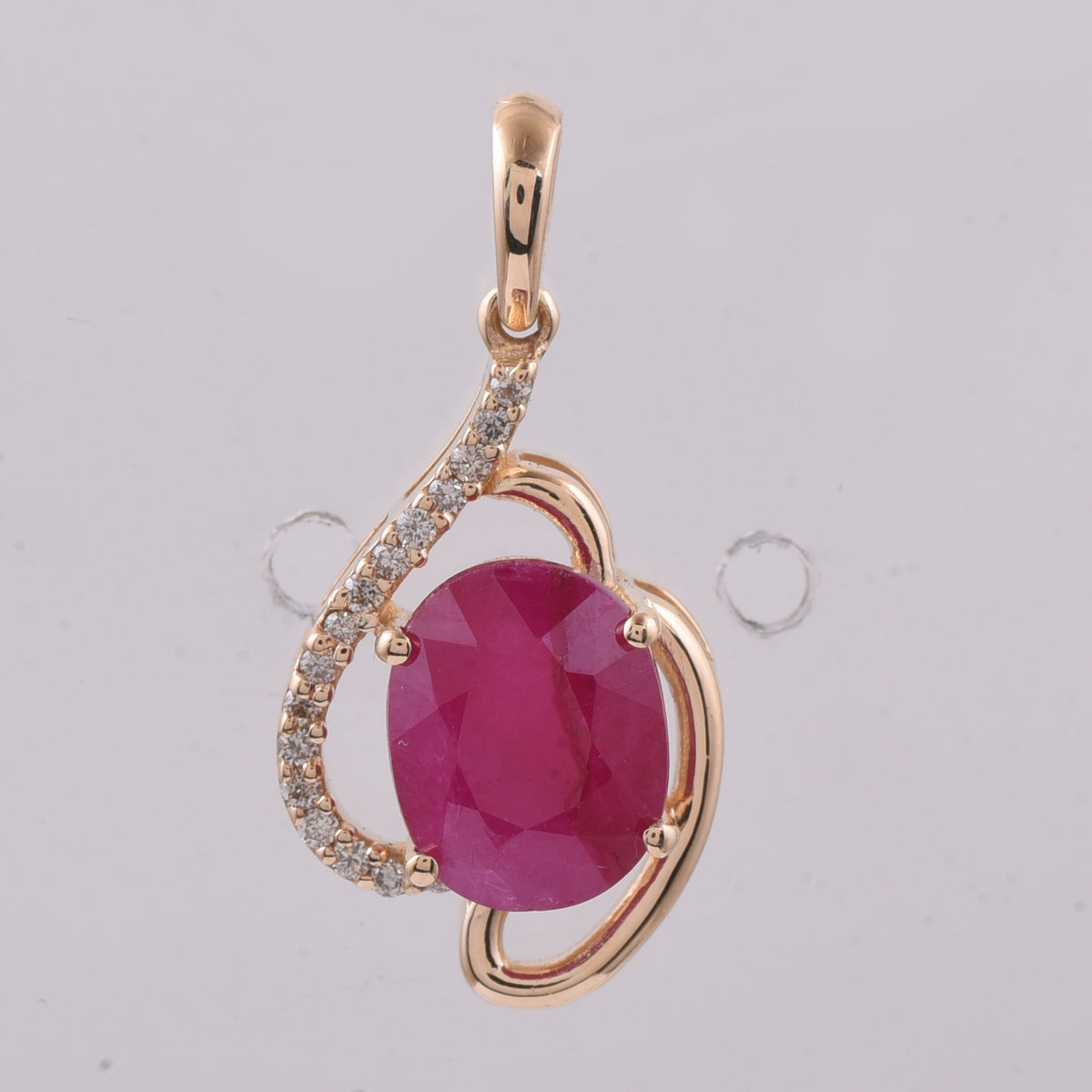 3.18 Ct Oval Natural Ruby 14K Gold Pendant