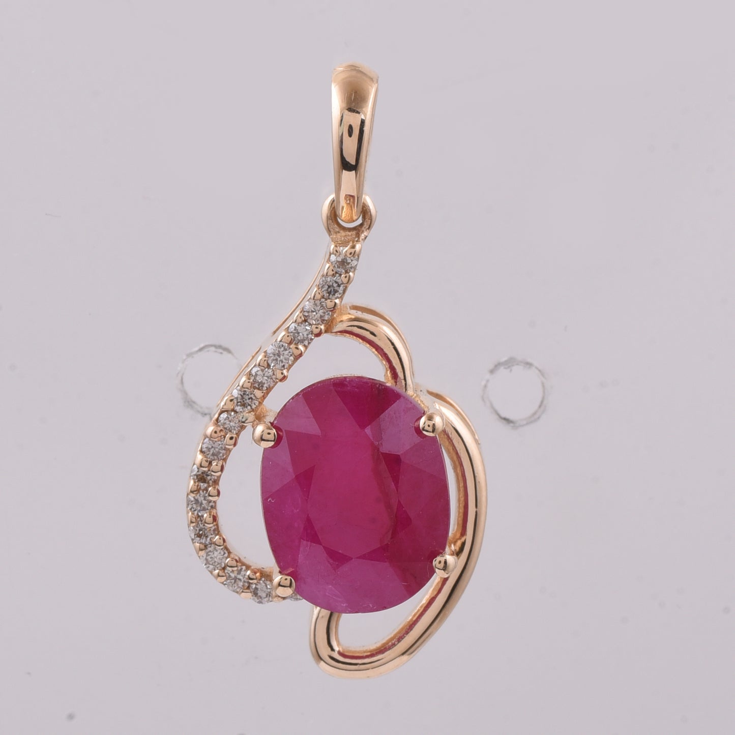3.18 Ct Oval Natural Ruby 14K Gold Pendant