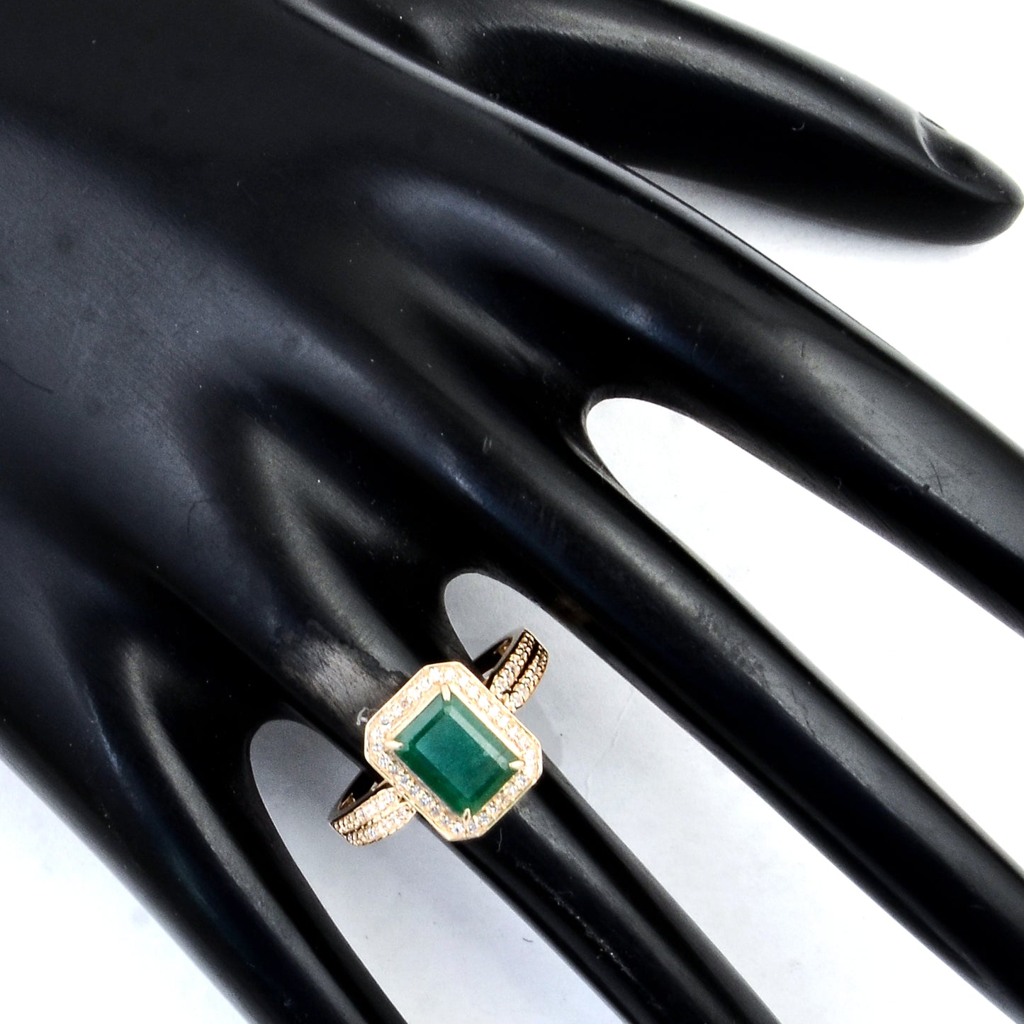 1.64 Ct Emerald Cut Natural Beryl Emerald 14K Gold Ring