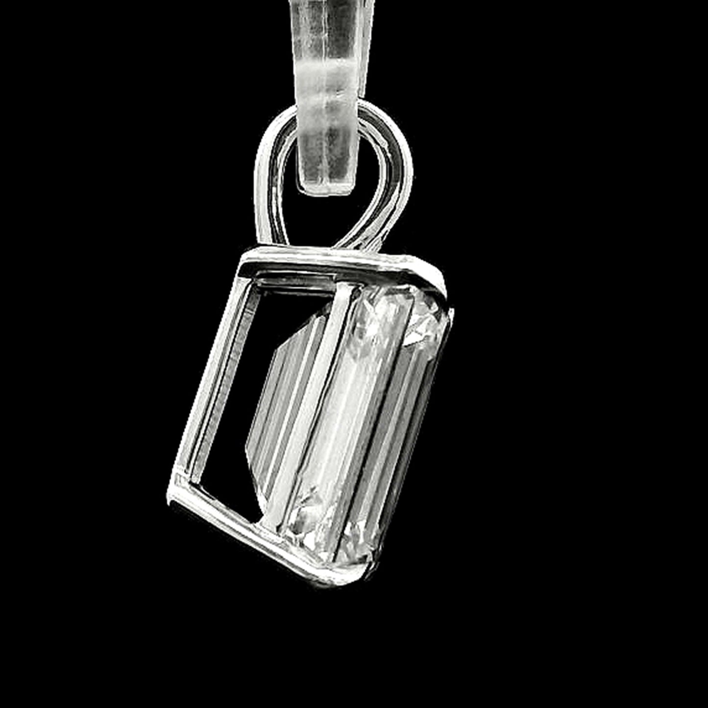 2.37 Carats Lab Grown Diamond 14K Gold Pendant