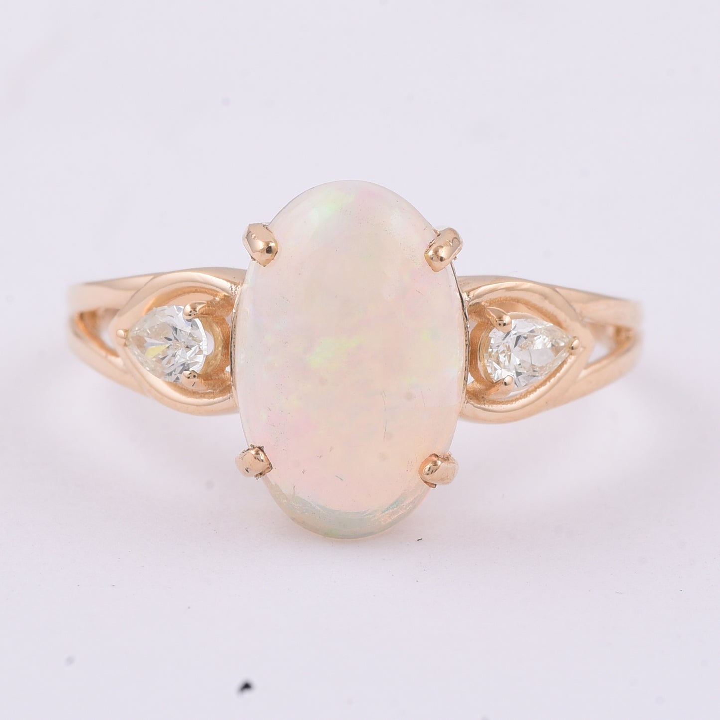 1.84 Ct Oval Cabochon Cut Natural Opal 14K Gold Ring