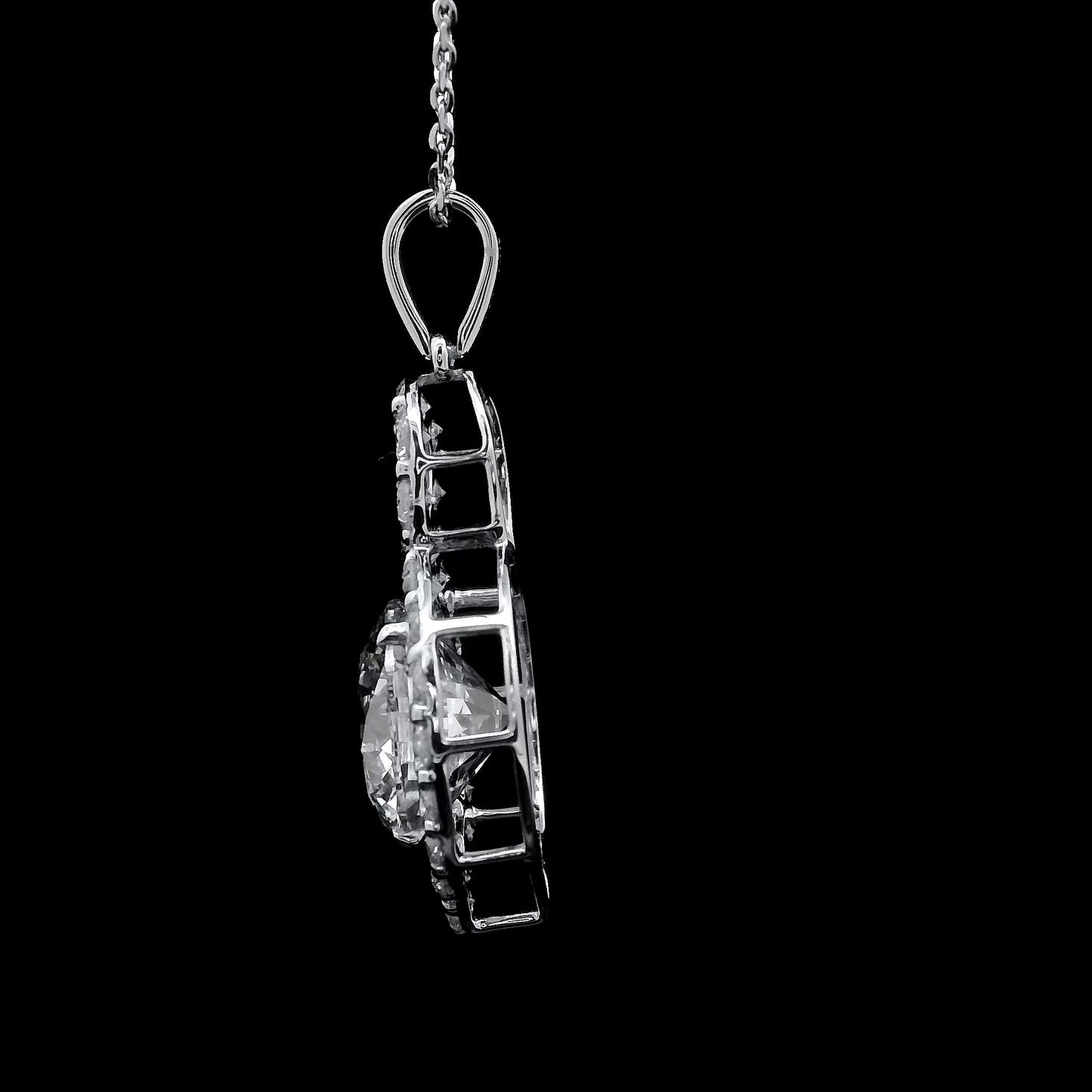 3.93 Carats Lab Grown Diamond 14K Gold Pendant